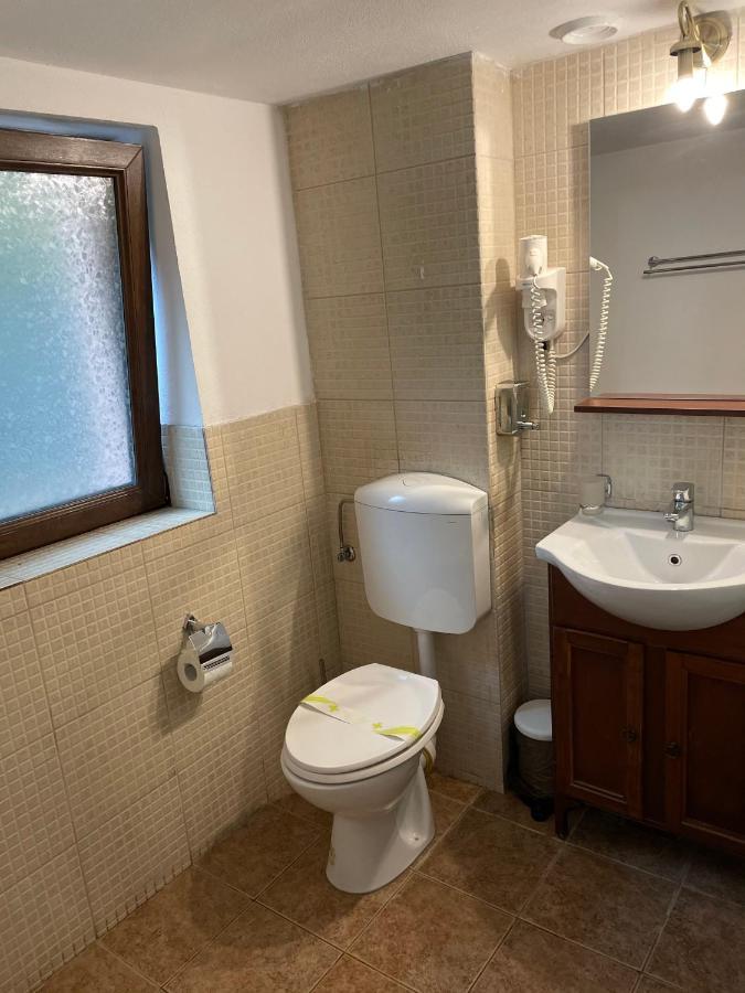 Pensiunea Casa Rica Călimăneşti Exterior foto